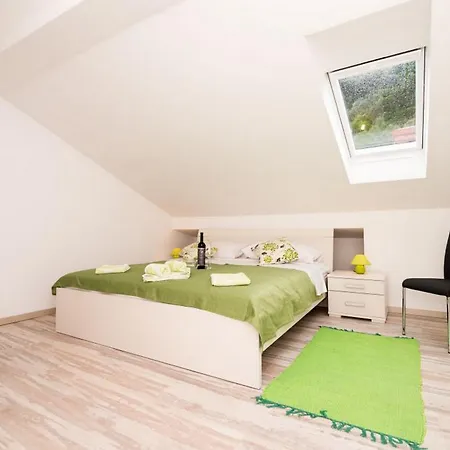 Marieta Apartman
